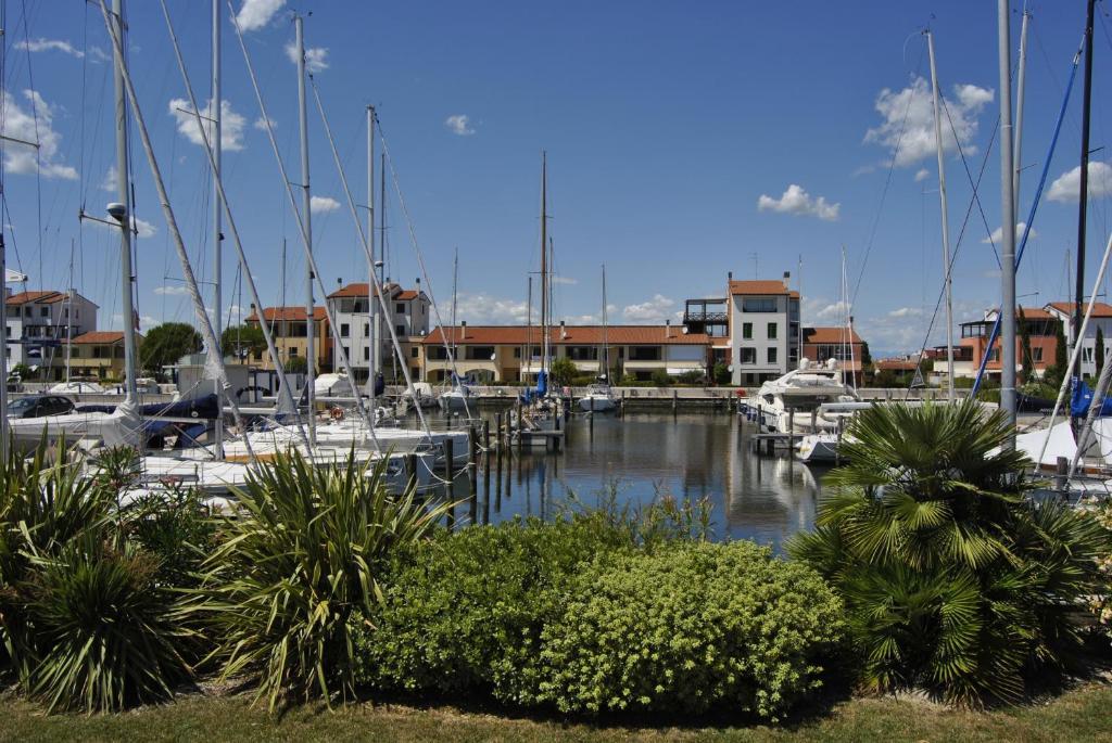 Residence Maestrale Caorle Exterior foto