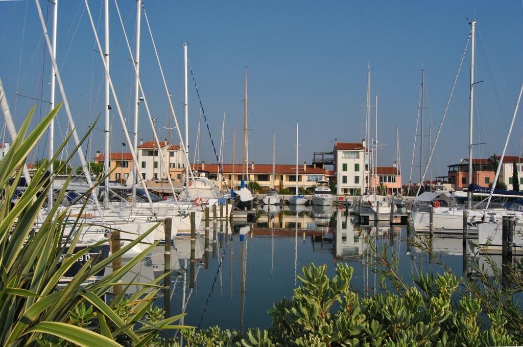 Residence Maestrale Caorle Exterior foto